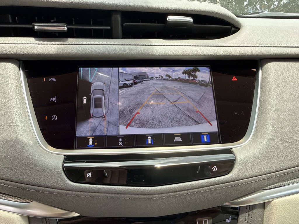 New 2026 Cadillac XT5 Premium Luxury w/ LPO, ONYX Package FWD image 24