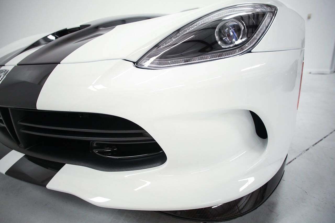 Used 2015 Dodge Viper w/ Quick Order Package 22J GT image 7