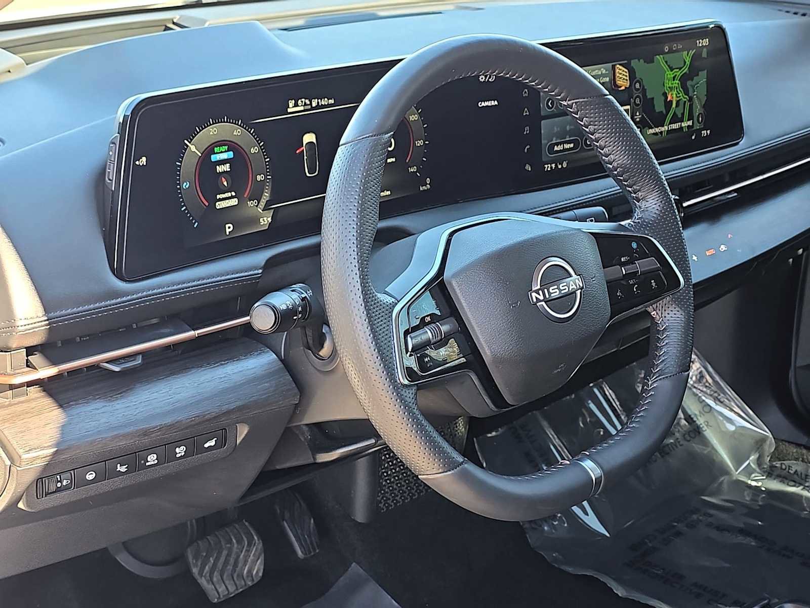 Used 2023 Nissan Ariya AWD image 2