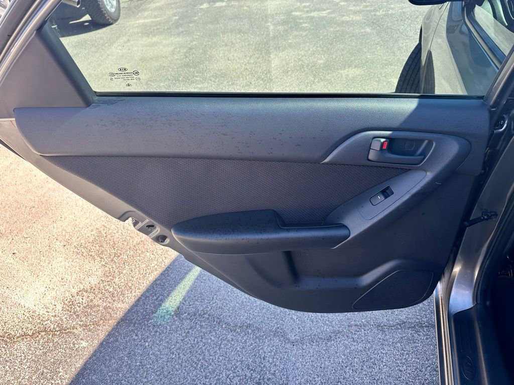 Used 2012 Kia Forte EX image 27