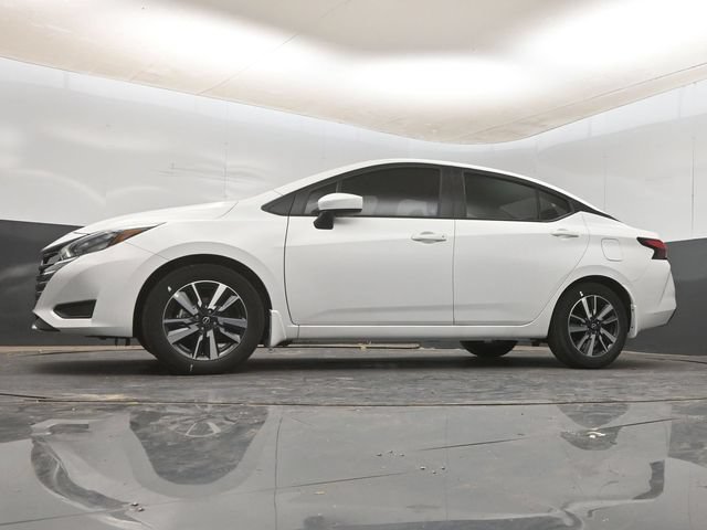 New 2025 Nissan Versa SV w/ Trunk Package FWD image 12
