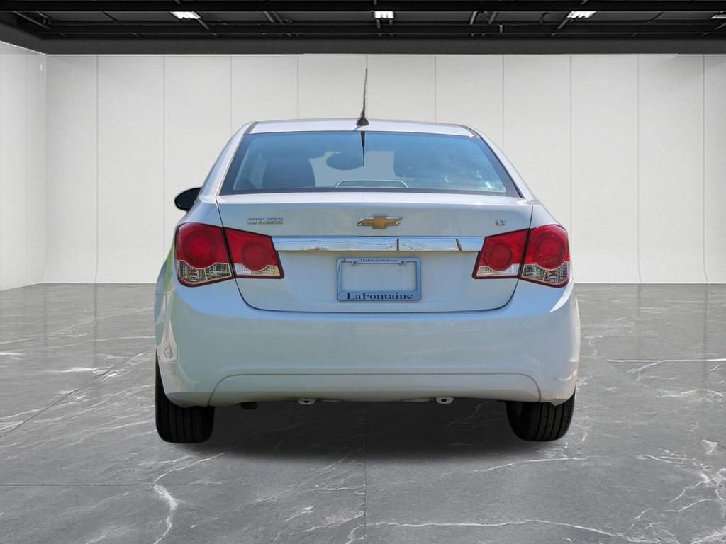 Used 2013 Chevrolet Cruze LT FWD image 4