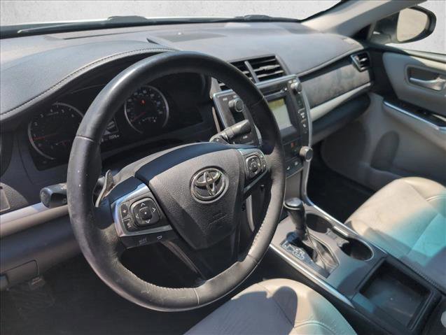 Used 2017 Toyota Camry SE FWD image 8