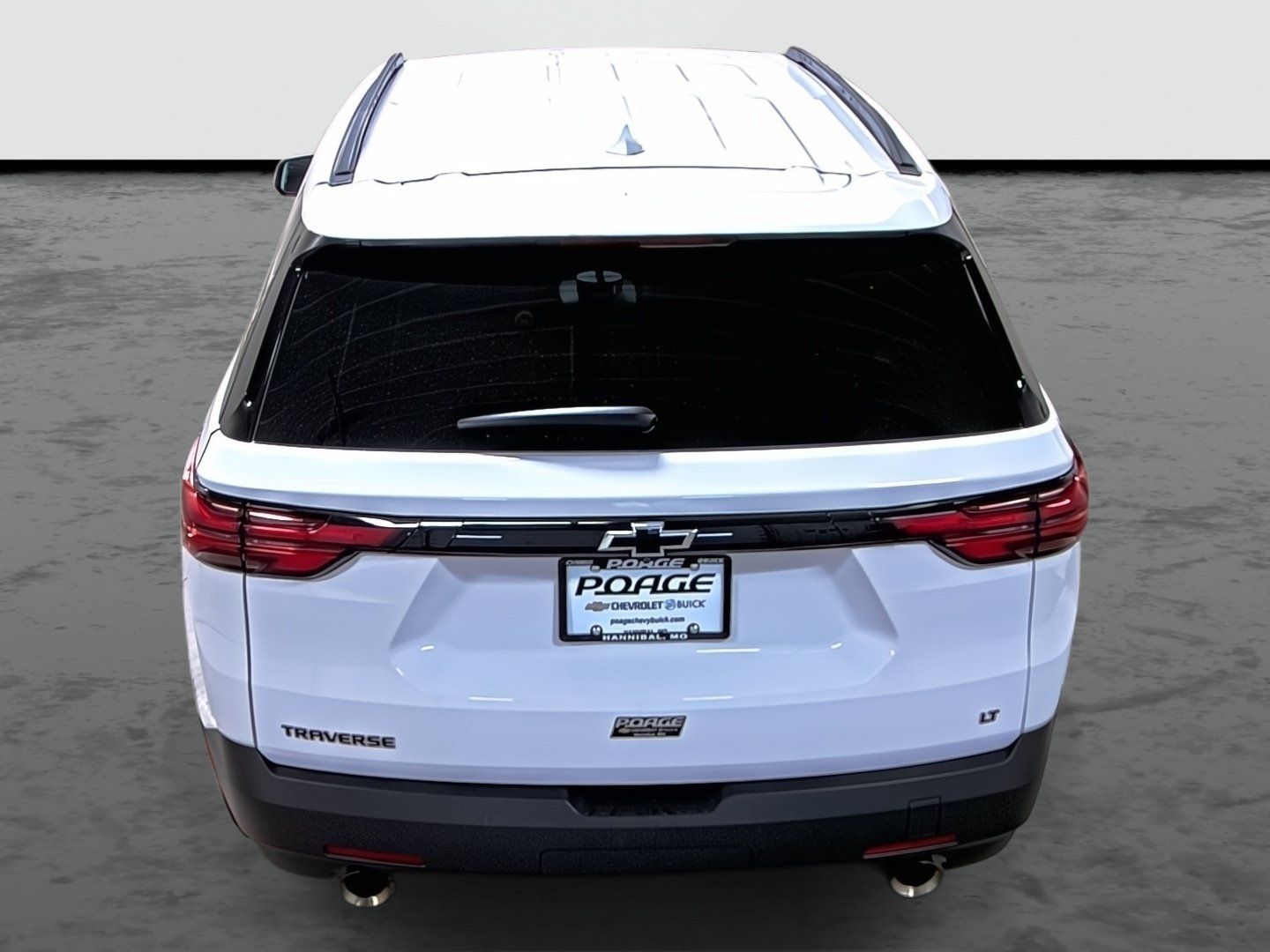 Used 2023 Chevrolet Traverse LT w/ Midnight/Sport Edition FWD image 3