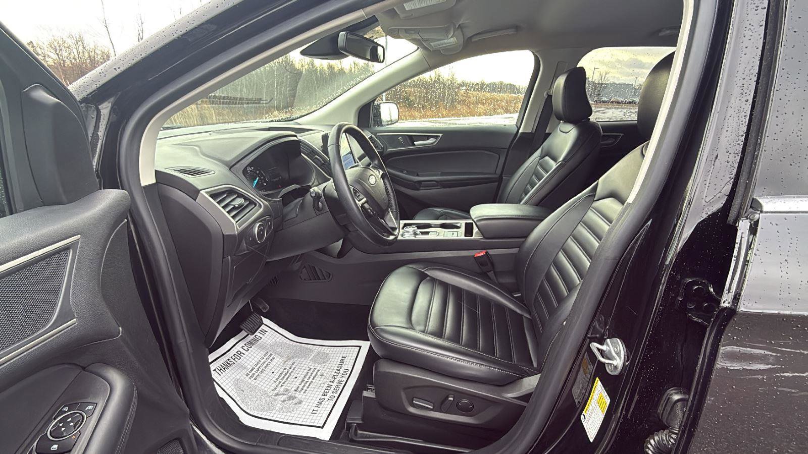 Used 2023 Ford Edge SEL image 26