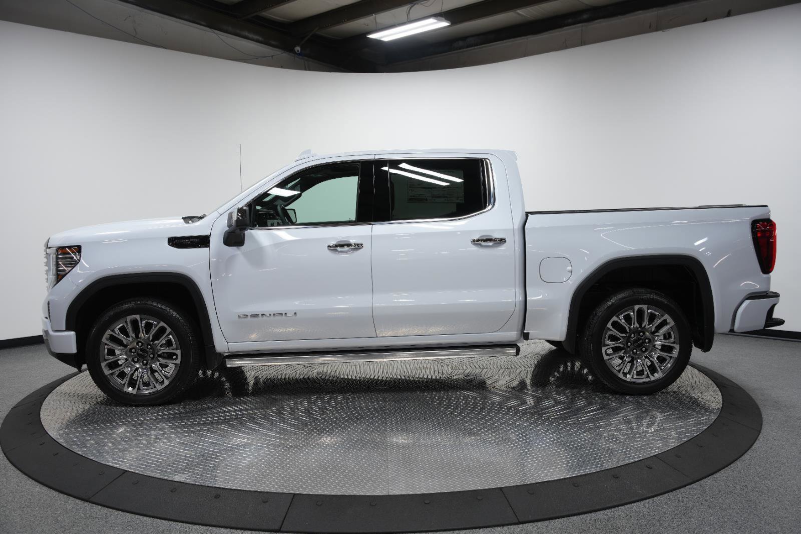 New 2026 GMC Sierra 1500 Denali Ultimate image 7