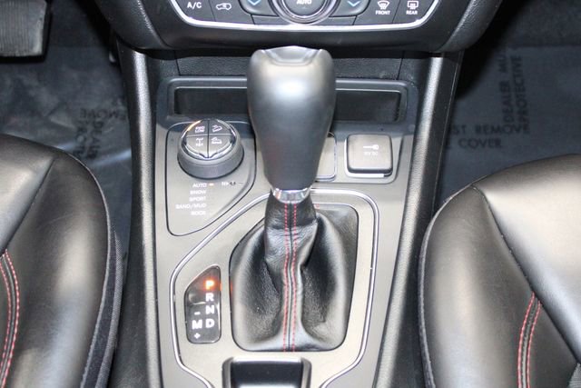 Used 2022 Jeep Cherokee Trailhawk image 37