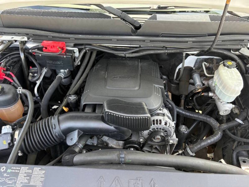 Used 2013 GMC Sierra 3500 W/T RWD image 20