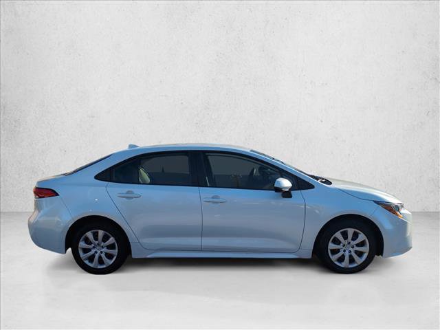 Used 2025 Toyota Corolla LE image 4