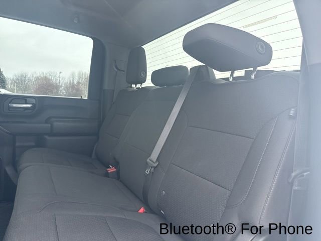 Used 2022 Chevrolet Silverado 2500 Custom w/ Custom Value Package image 17