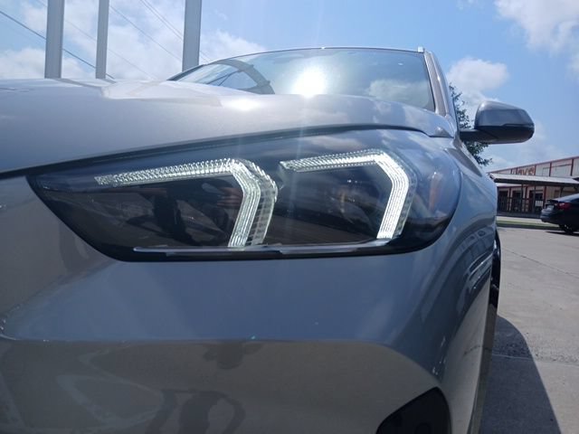 New 2025 BMW X1 xDrive28i w/ Technology Package AWD/4WD image 4
