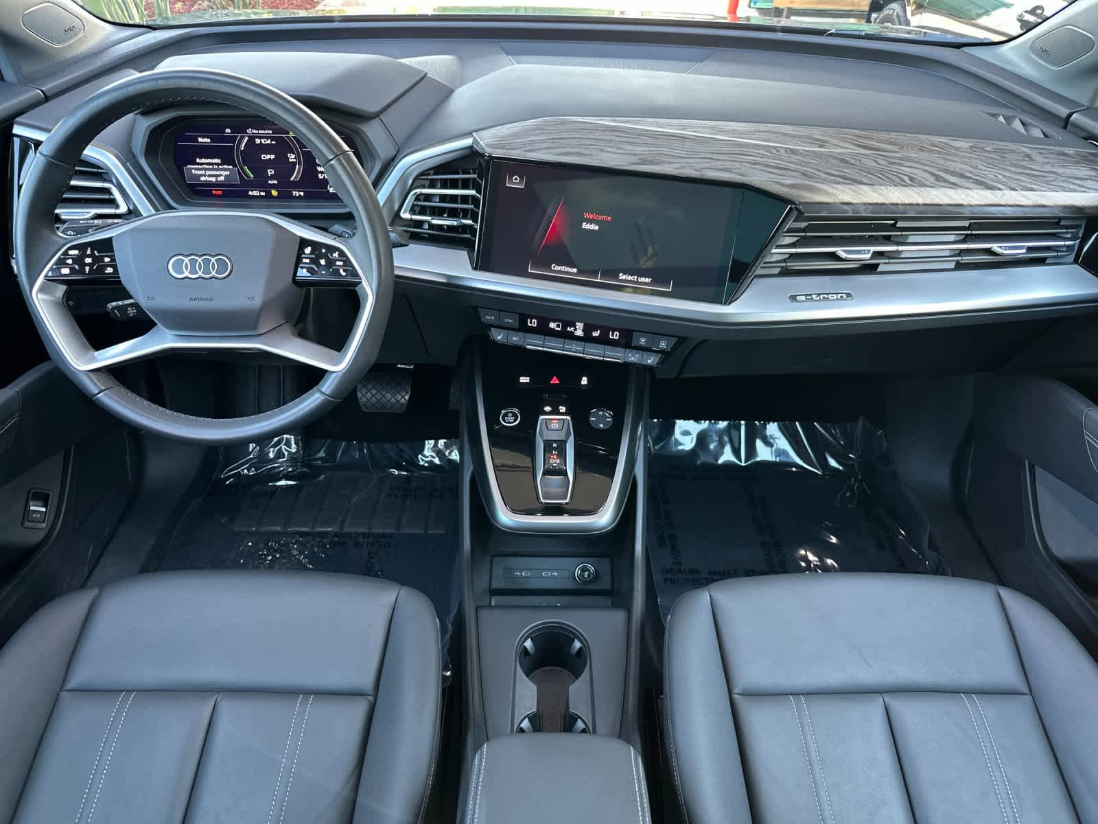Used 2023 Audi Q4 e-tron Premium Plus w/ Premium Plus RWD image 3