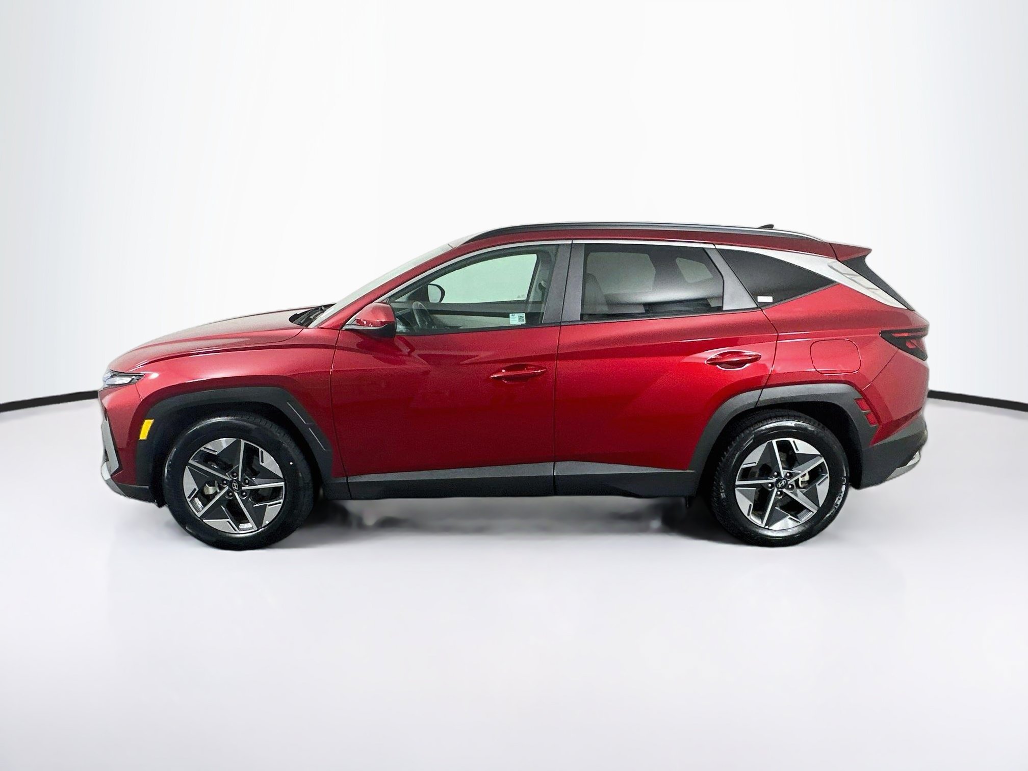 Used 2025 Hyundai Tucson SEL FWD image 4