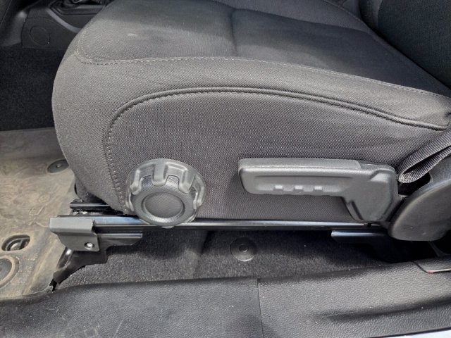 Used 2023 Jeep Wrangler Sport AWD/4WD image 7