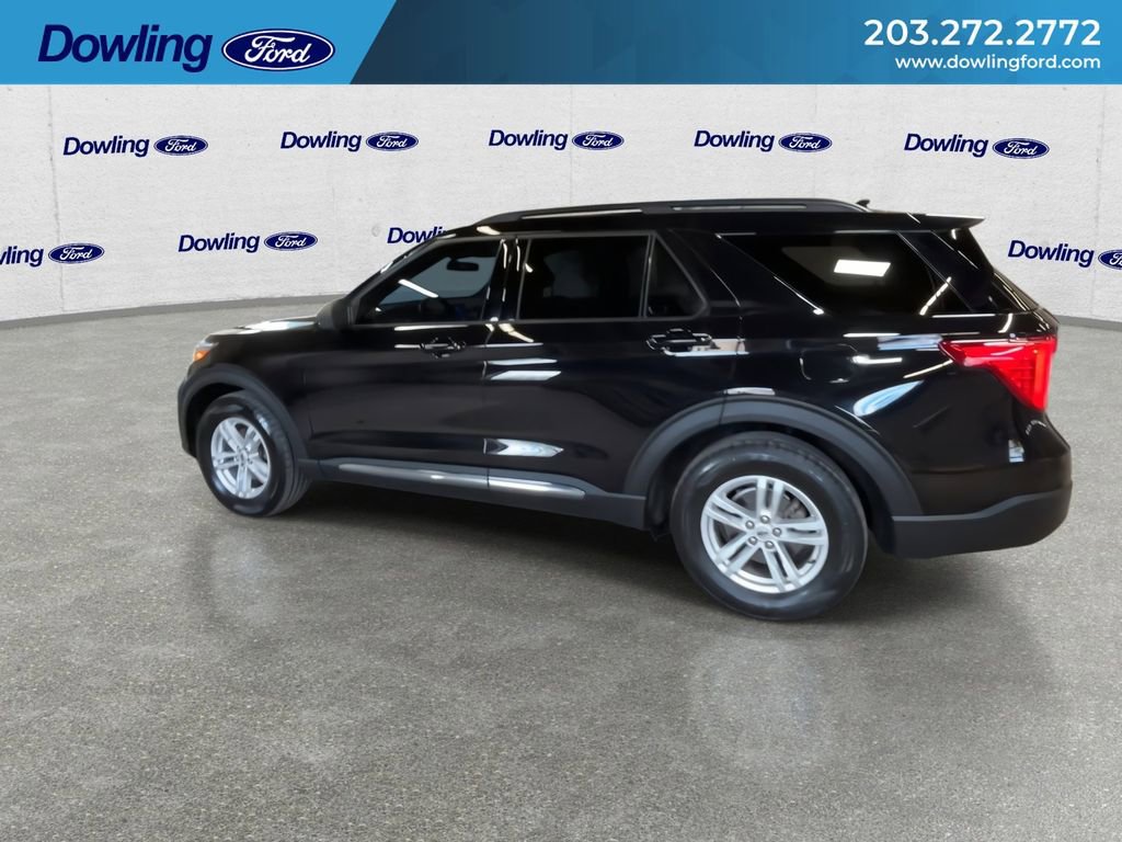 Used 2020 Ford Explorer XLT w/ Equipment Group 202A image 9
