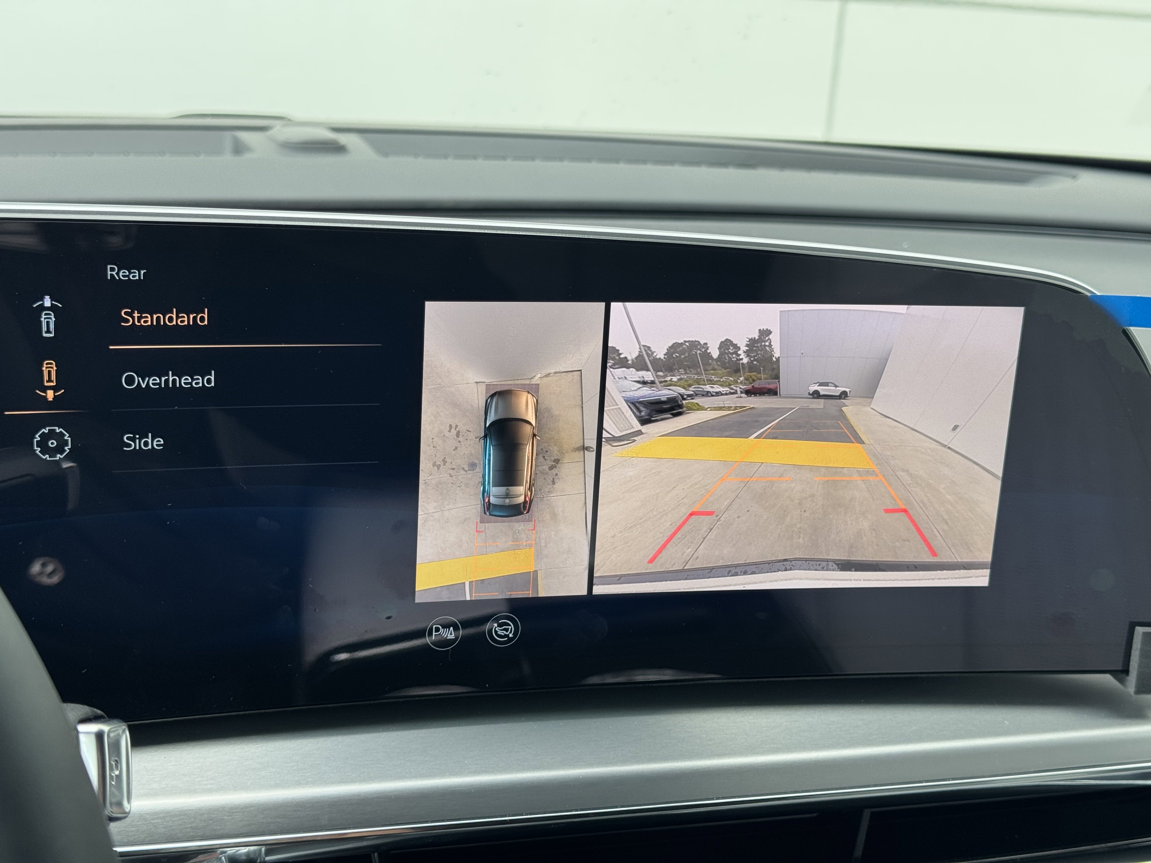 New 2025 Cadillac Lyriq Sport image 22