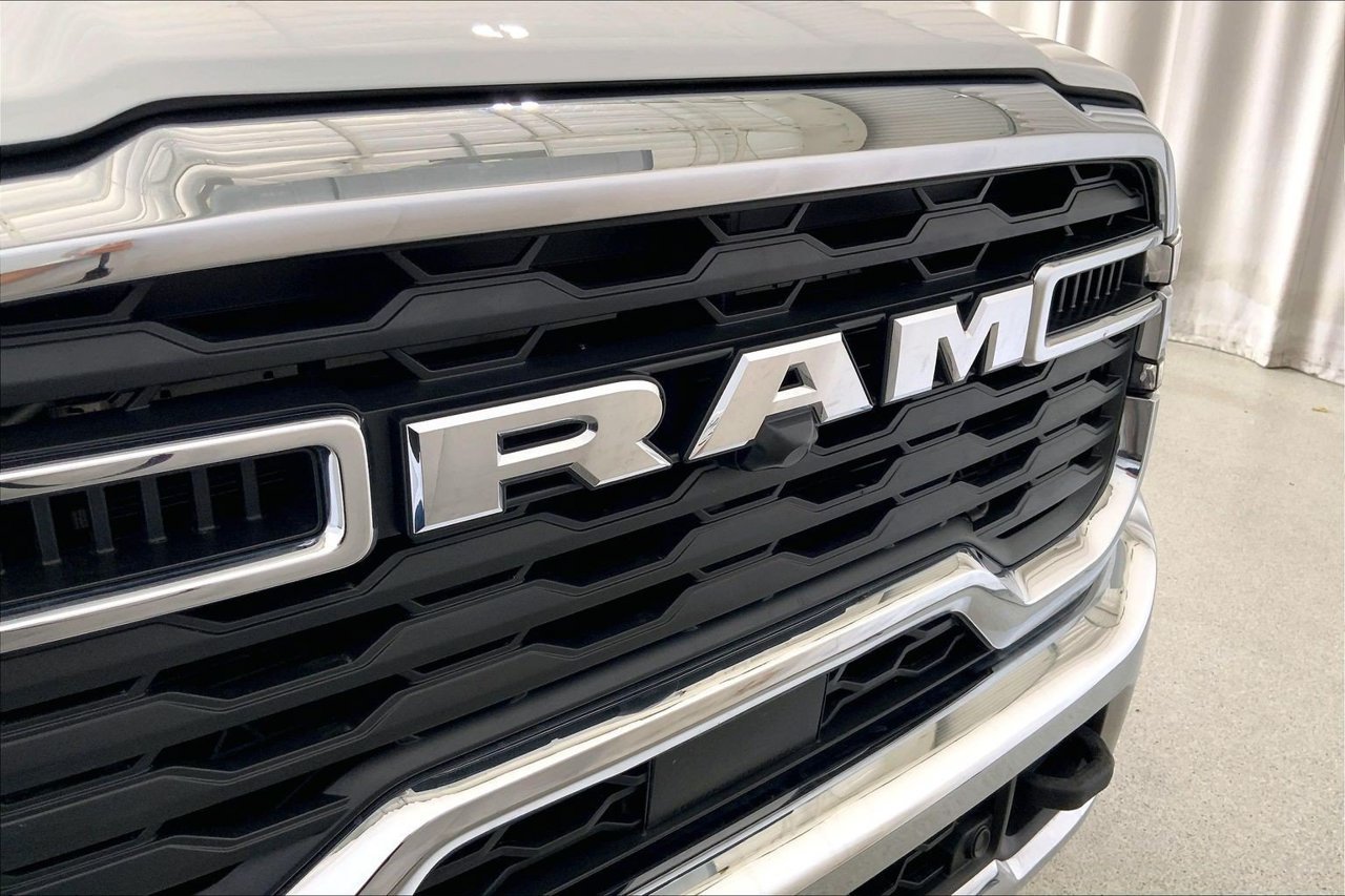 Used 2026 RAM 3500 Tradesman AWD/4WD image 30