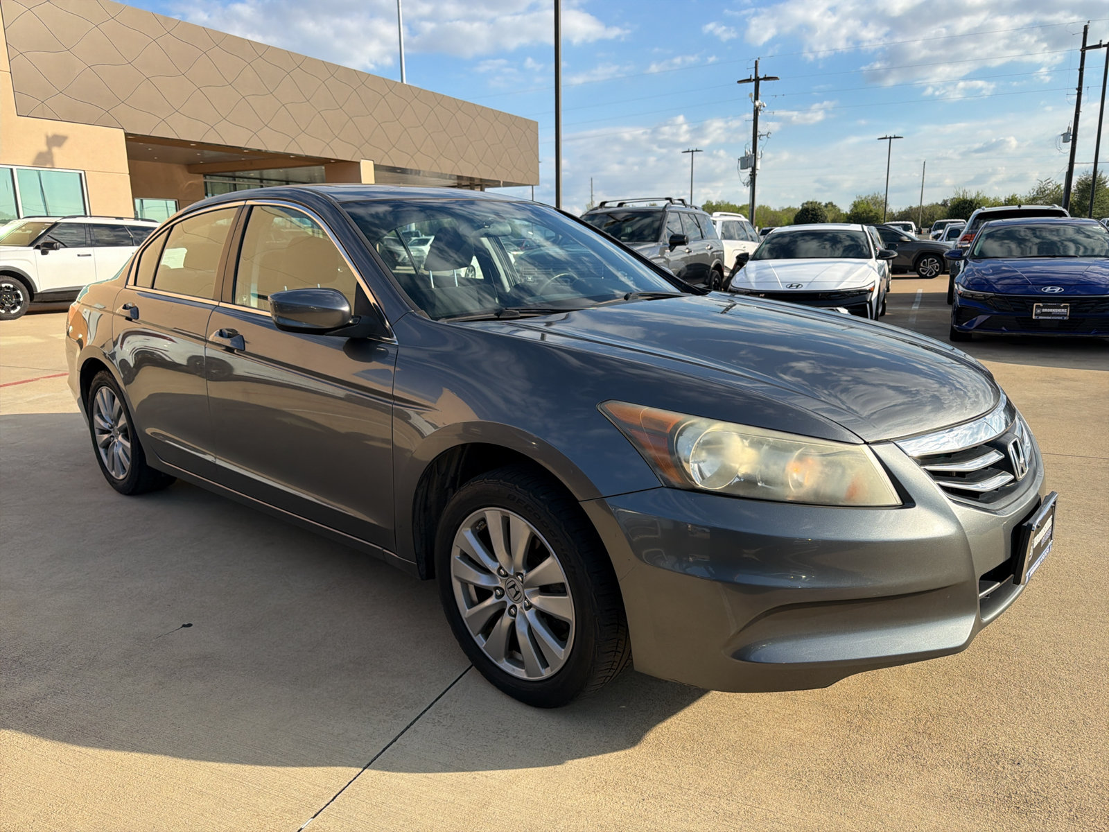 Used 2012 Honda Accord EX image 3