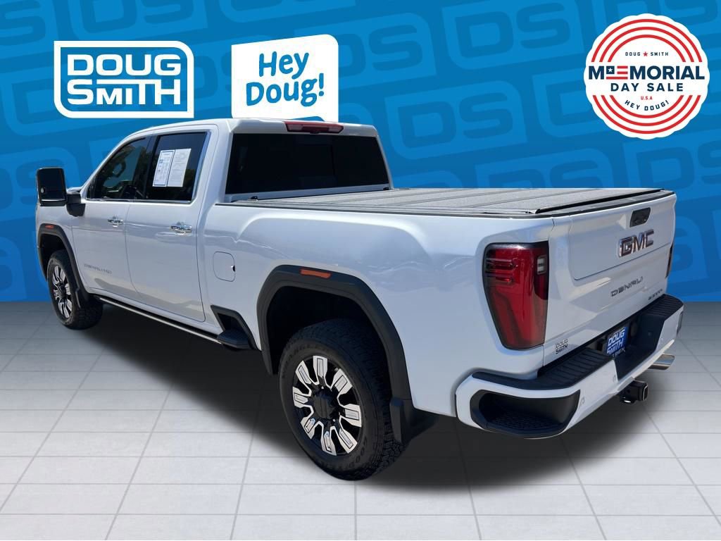 Used 2025 GMC Sierra 2500 Denali w/ Denali Reserve Package AWD/4WD image 4
