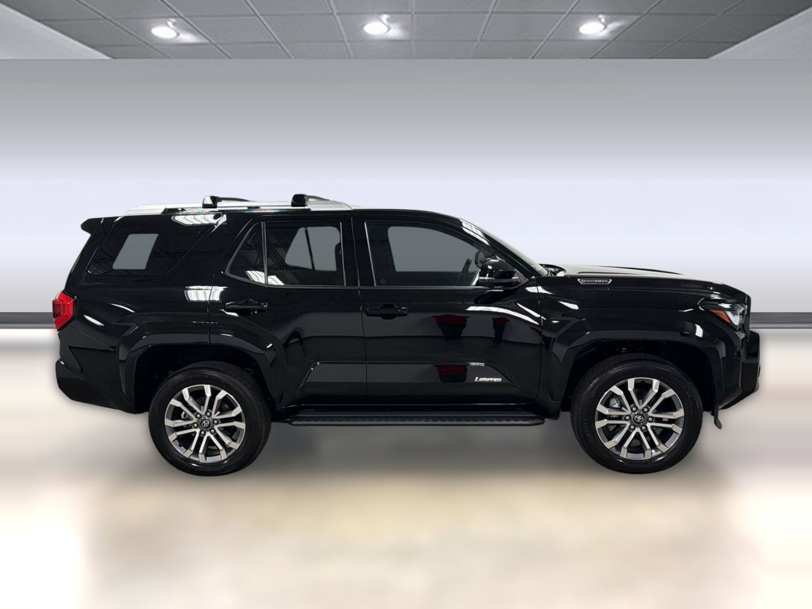 Used 2025 Toyota 4Runner Limited image 7