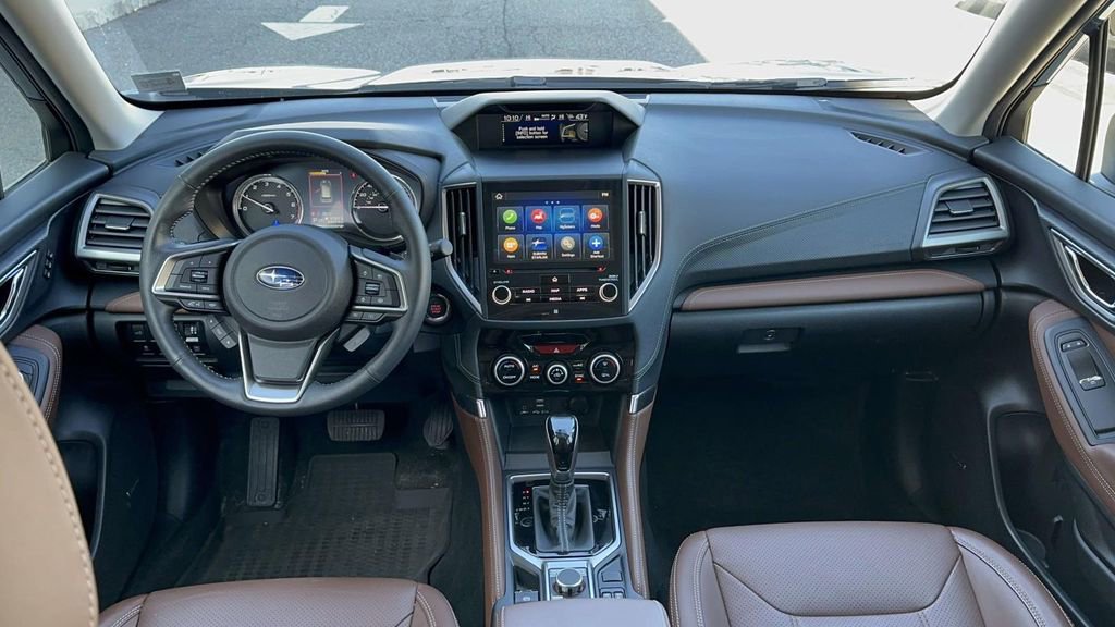 Used 2021 Subaru Forester Touring image 11
