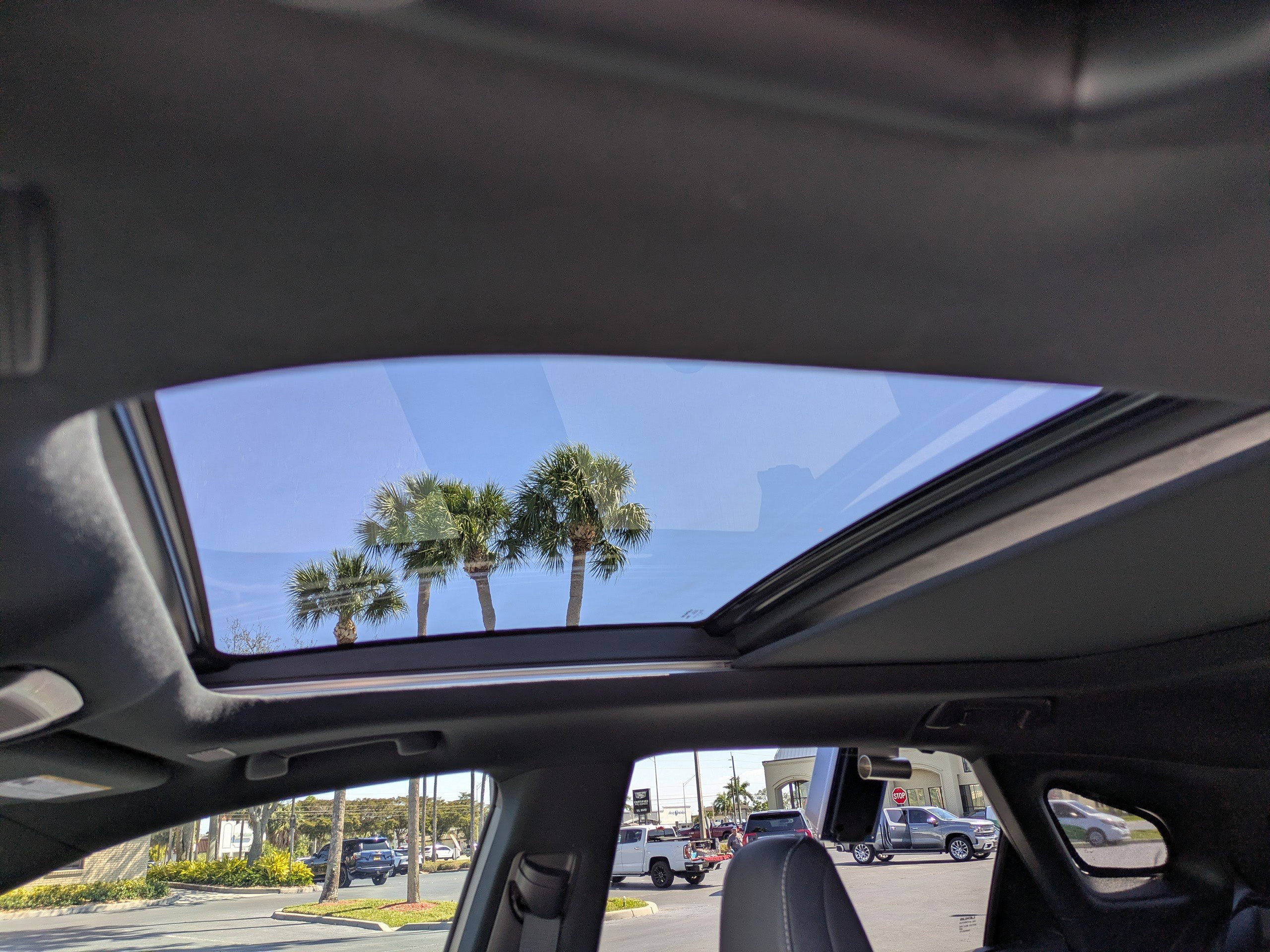 Used 2023 Lexus RX 350 w/ Accessory Package (Z1) image 19