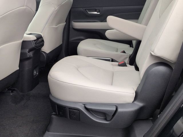 Certified 2026 Toyota Grand Highlander Limited image 26
