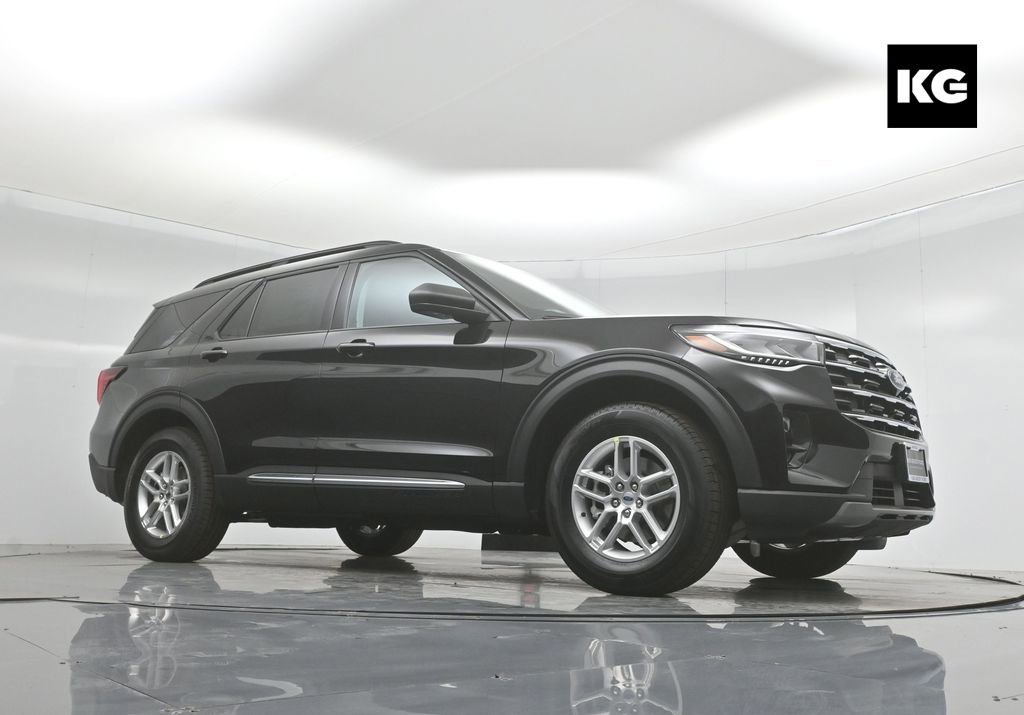 New 2025 Ford Explorer Active w/ Active Comfort Package