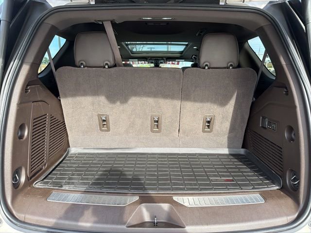 Used 2021 GMC Yukon Denali w/ Denali Premium Package image 7