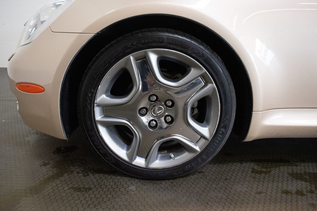 Used 2008 Lexus SC 430 Convertible RWD image 13