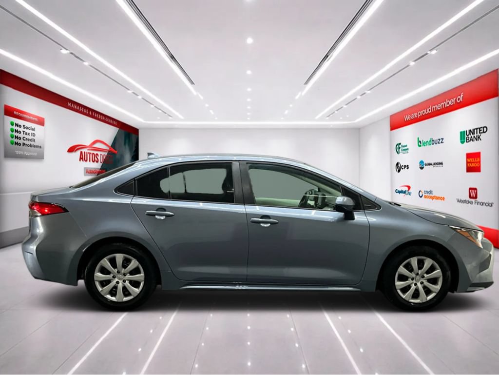 Used 2022 Toyota Corolla LE FWD image 8