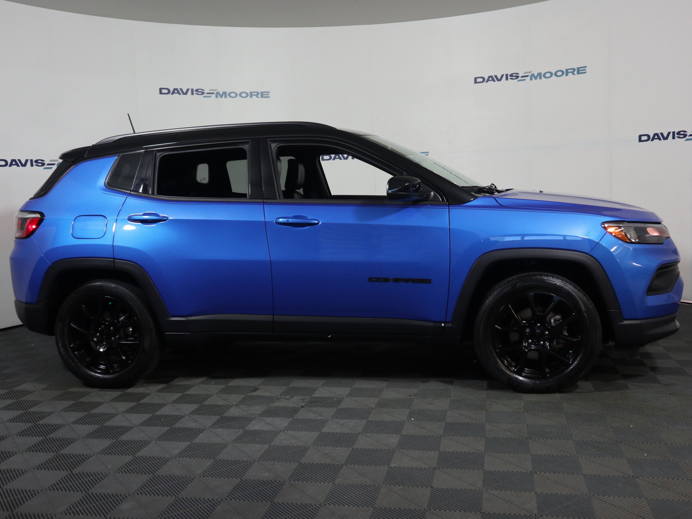 Used 2022 Jeep Compass Altitude image 4