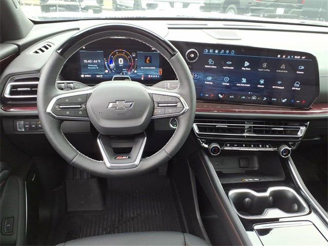 New 2026 Chevrolet Traverse Z71 w/ Enhanced Driving Package image 7