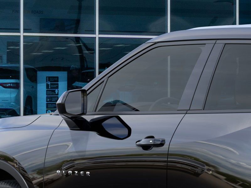 New 2025 Chevrolet Blazer LT image 12
