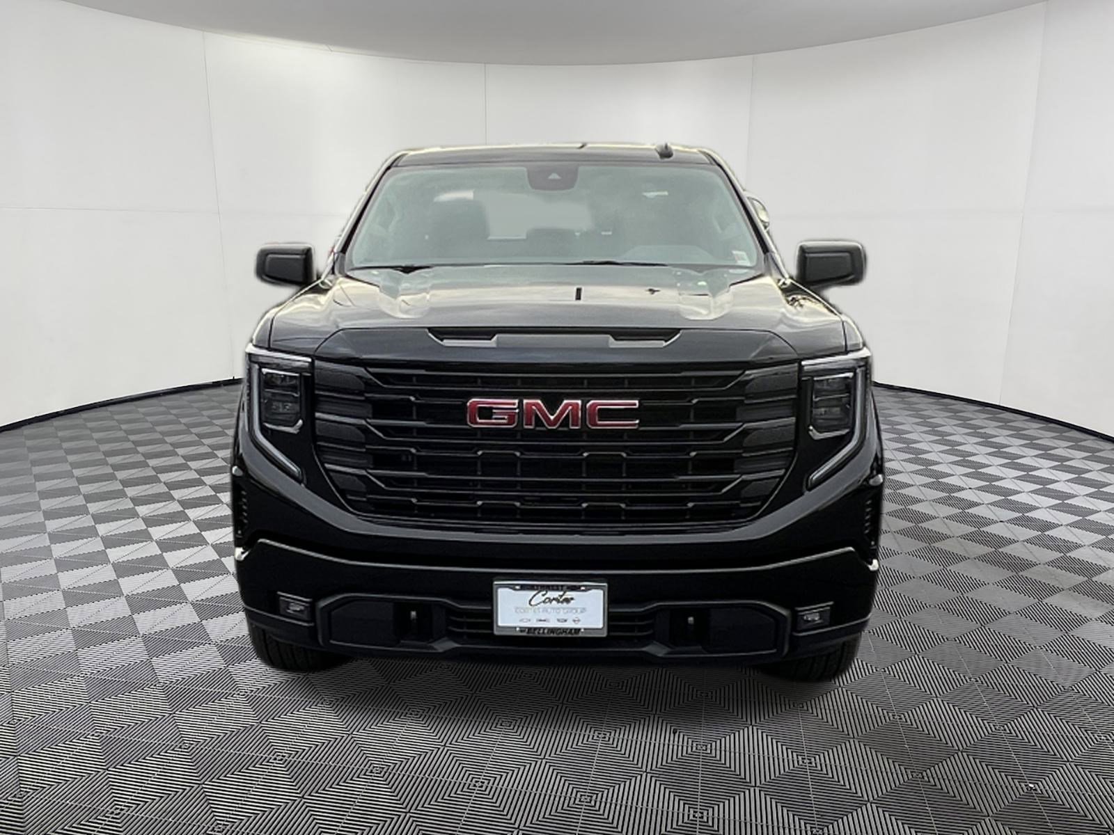 Used 2025 GMC Sierra 1500 Elevation image 2