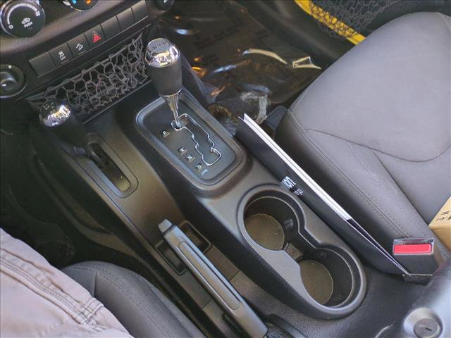 Used 2015 Jeep Wrangler Sport AWD/4WD image 12