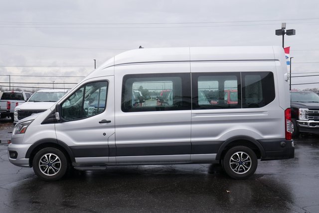 Used 2023 Ford Transit 350 XLT image 9