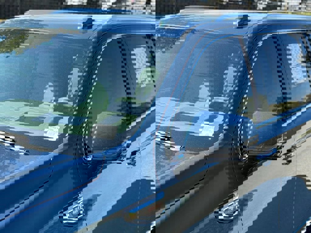 New 2026 GMC Yukon XL Denali w/ Advanced Technology Package image 11