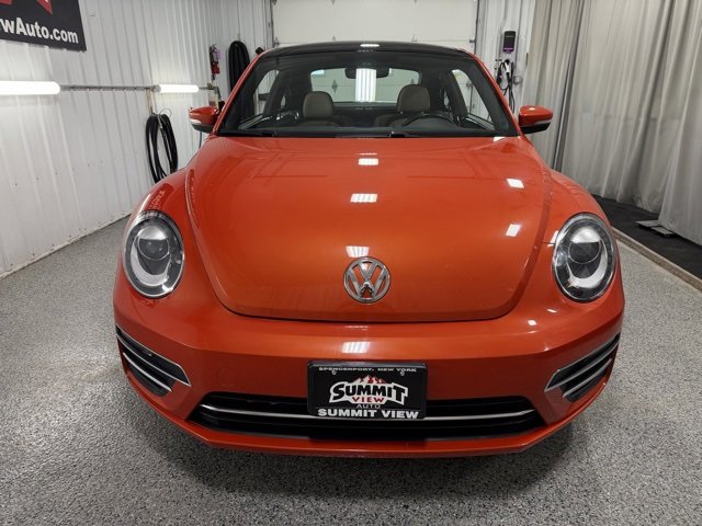 Used 2018 Volkswagen Beetle 2.0T Coast w/ Coast Lighting Package image 2