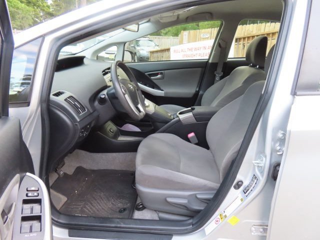 Used 2013 Toyota Prius Prime Plug-In Hybrid FWD image 21