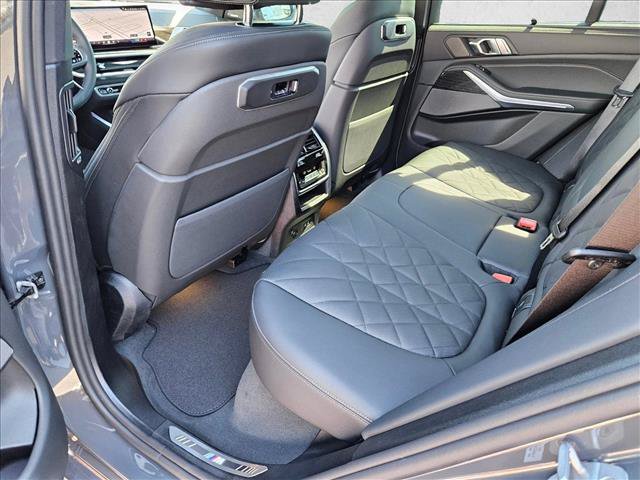 New 2026 BMW X5 xDrive40i w/ M Sport Package AWD/4WD image 15