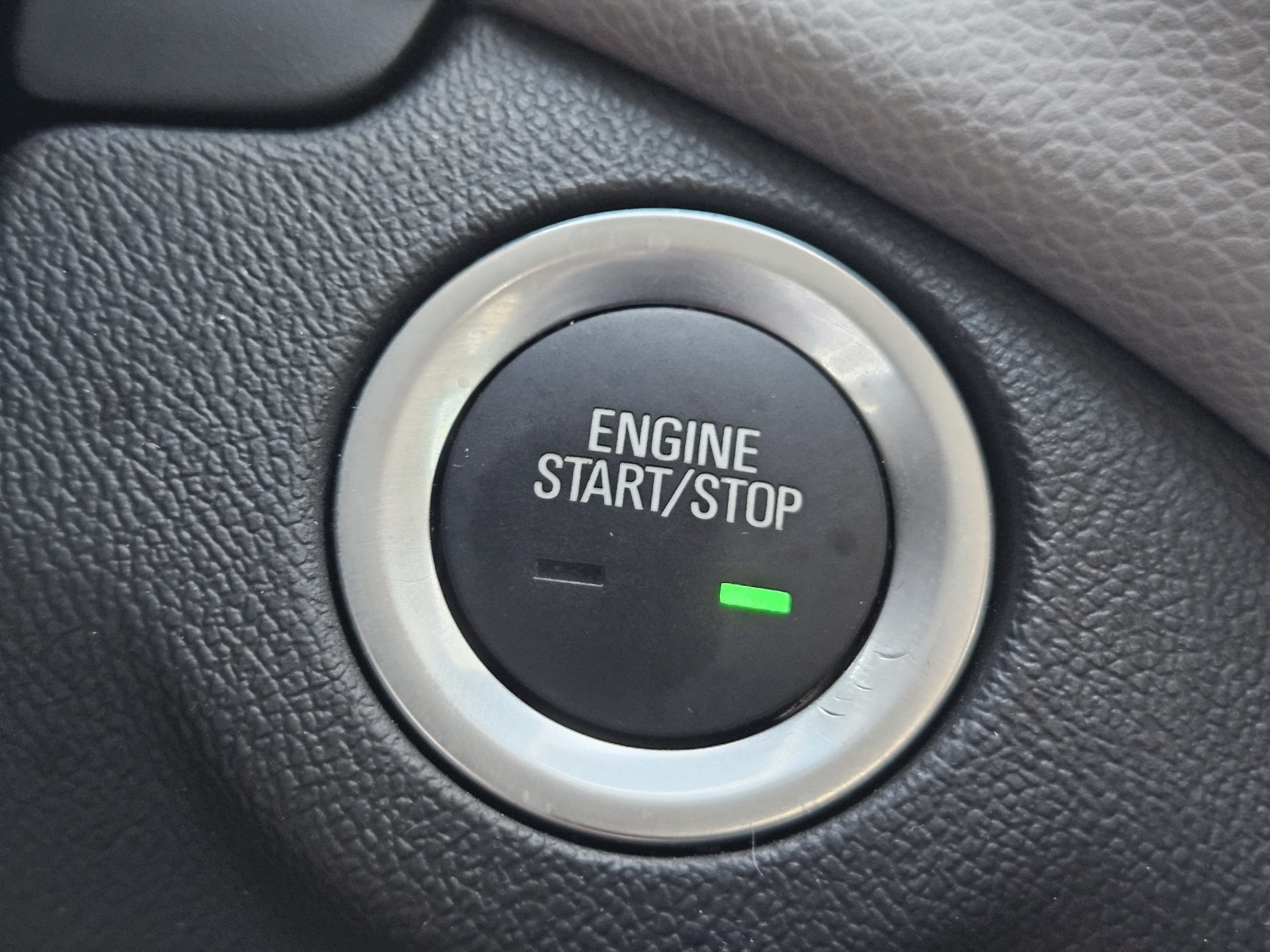 Certified 2024 Chevrolet Equinox LT FWD image 24