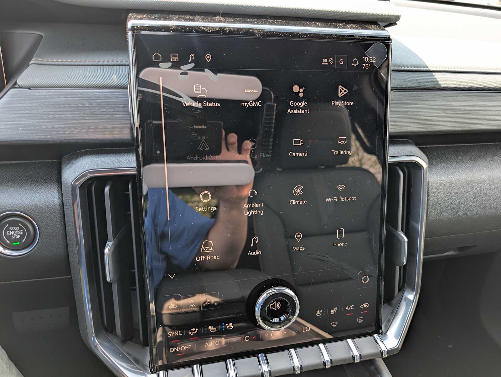 New 2026 GMC Acadia AT4 w/ Luxury Package AWD/4WD image 21