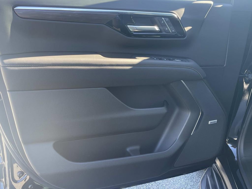 New 2026 Chevrolet Tahoe Premier image 16