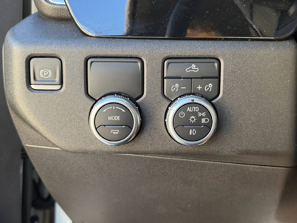 Used 2022 GMC Sierra 1500 Elevation RWD image 16