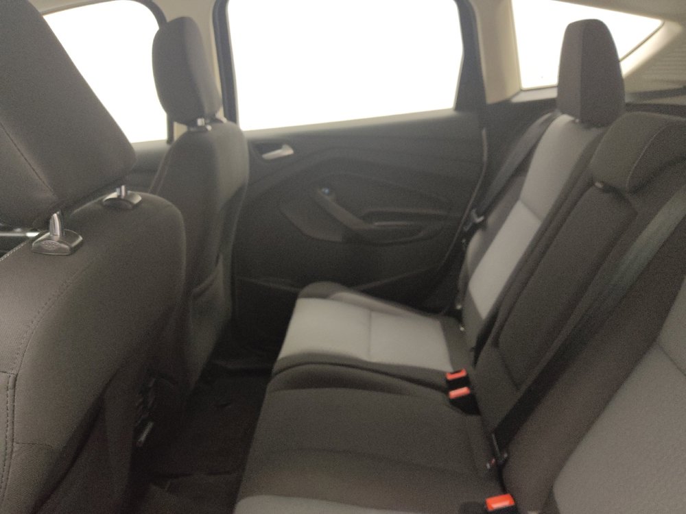 Used 2018 Ford C-MAX SE FWD image 18
