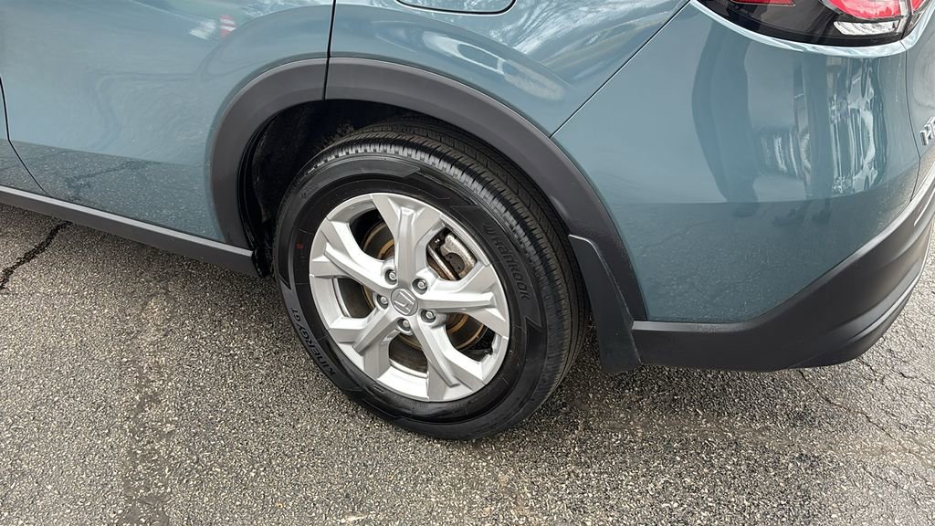 Used 2025 Honda HR-V LX image 9
