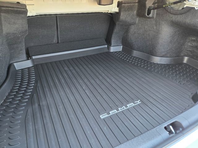 Used 2025 Toyota Camry XSE FWD image 13