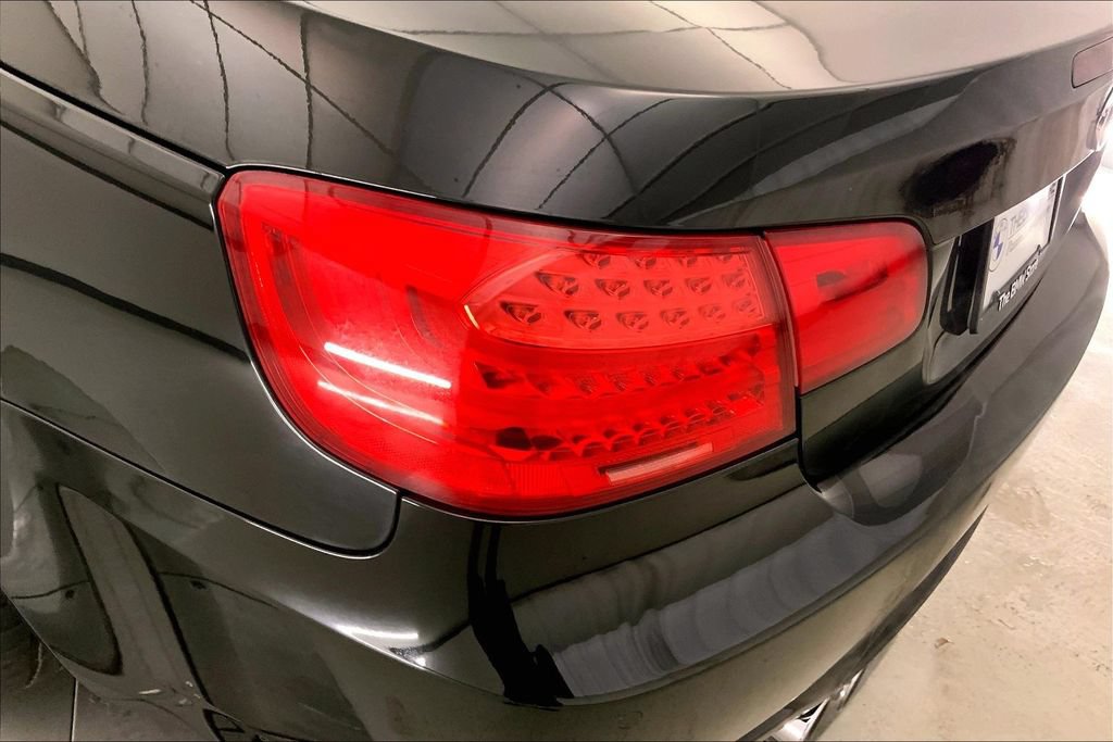 Used 2013 BMW M3 Convertible RWD image 27
