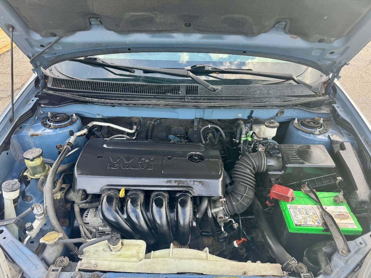Used 2005 Toyota Matrix FWD image 14
